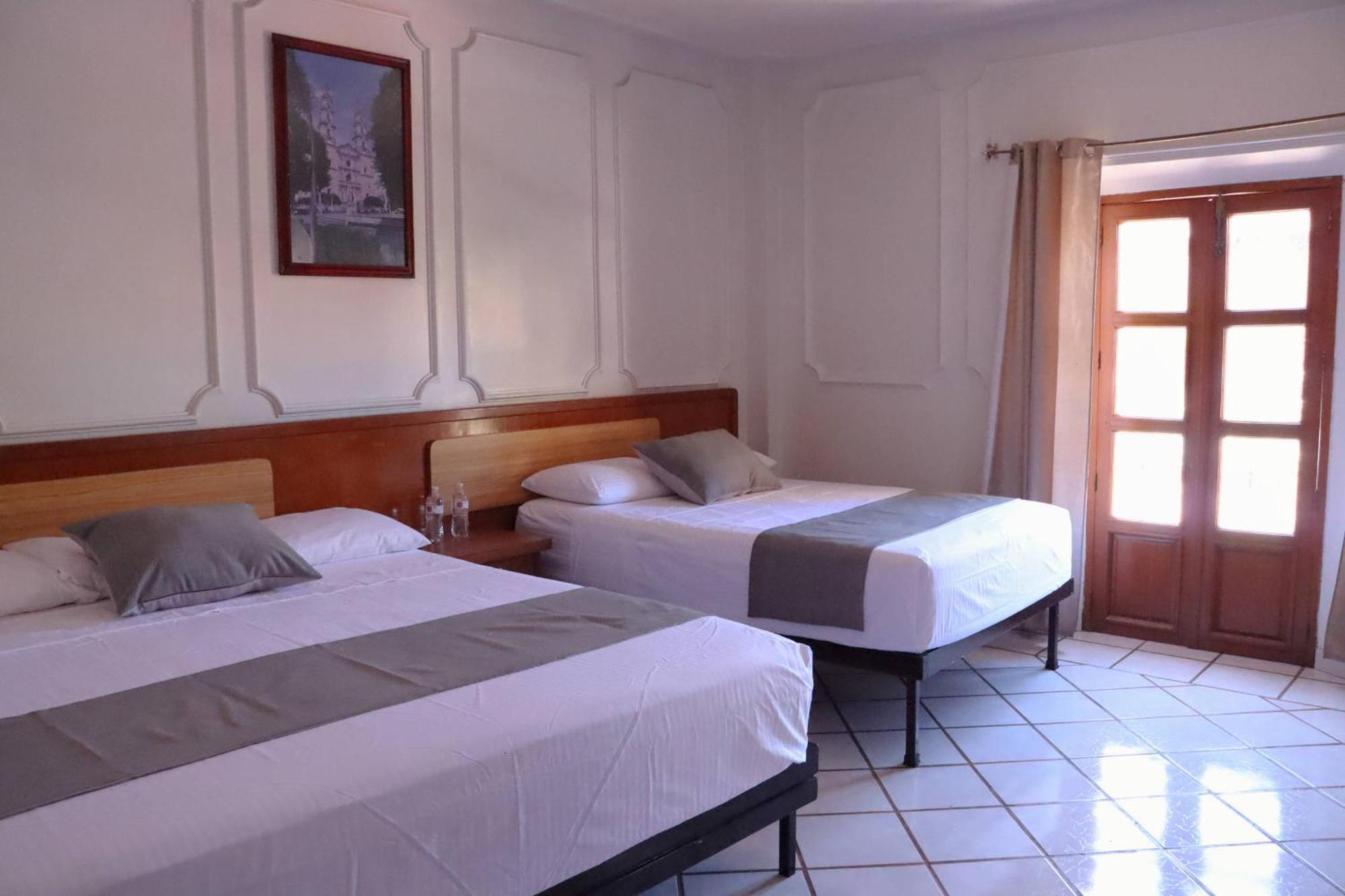 Hotel Riviera San Juan de los Lagos Buitenkant foto