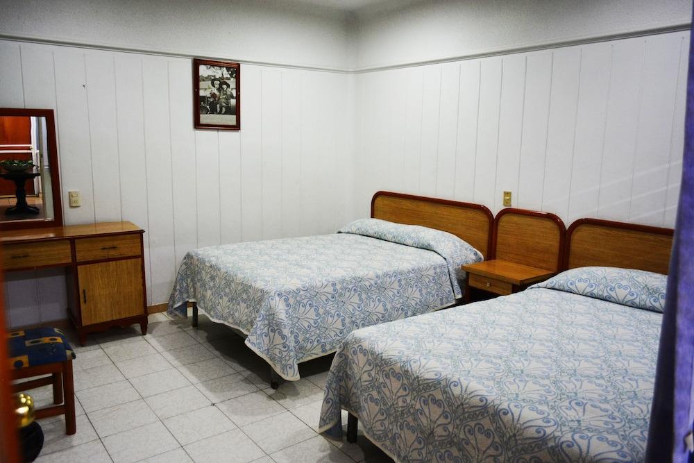 Hotel Riviera San Juan de los Lagos Buitenkant foto